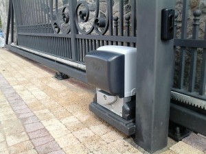 Napęd do bramy przesuwnej CAME BX STRONG do 800 kg - Cena z MONTAŻEM